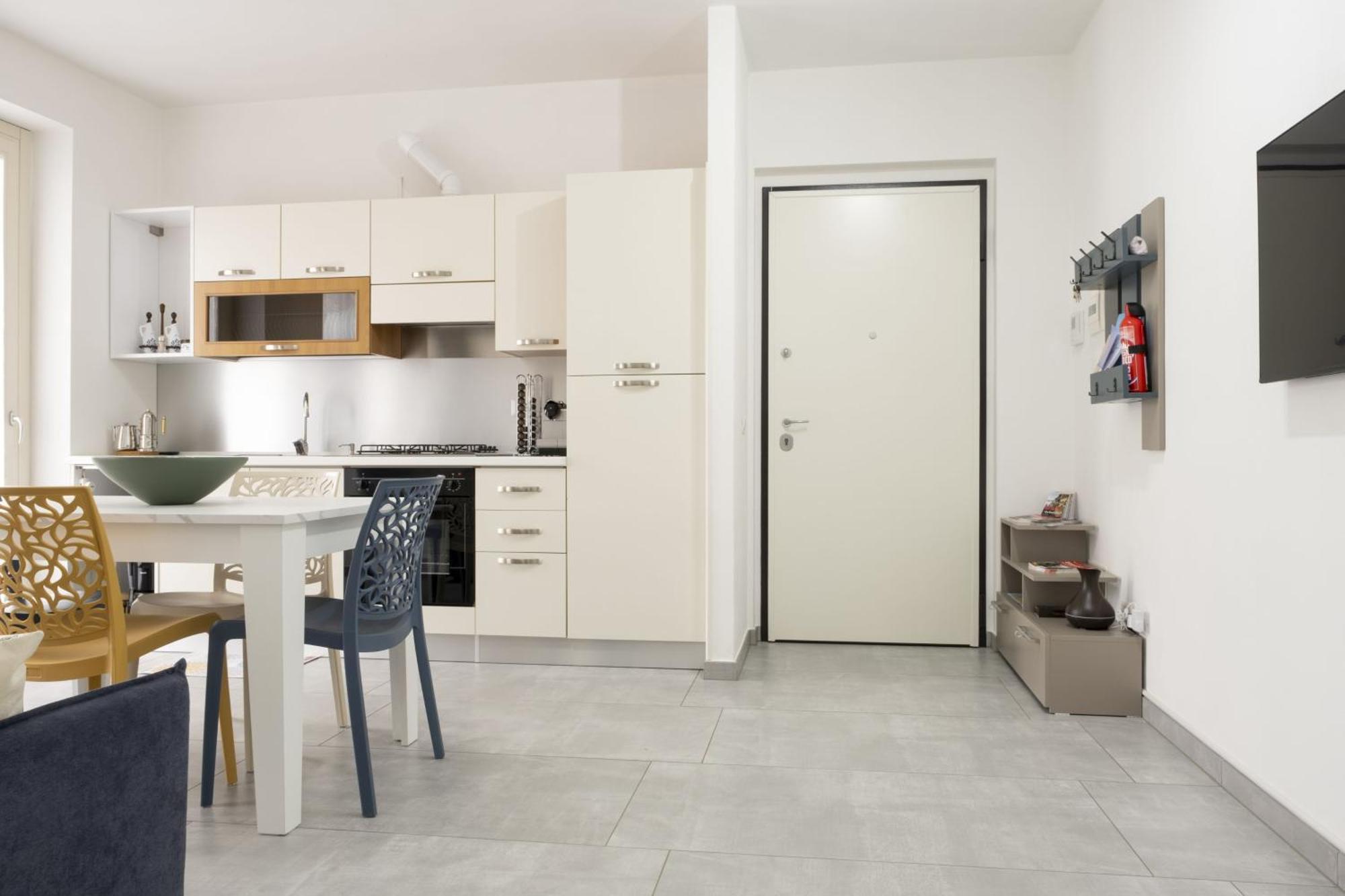Appartamento Clalia Luino Exterior foto